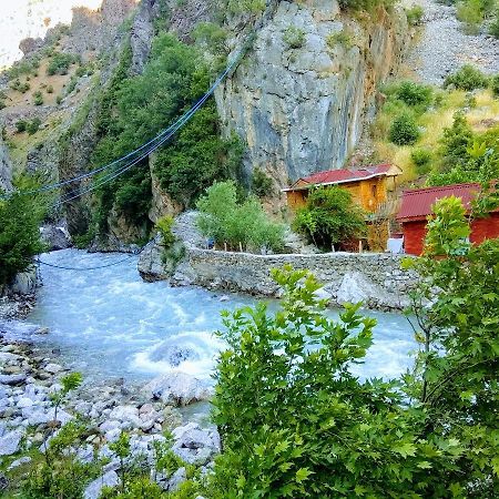 Hotel Kapuzbaşı Şelalesi Baştürk dinlenme tesisleri Büyükçakır Exterior foto