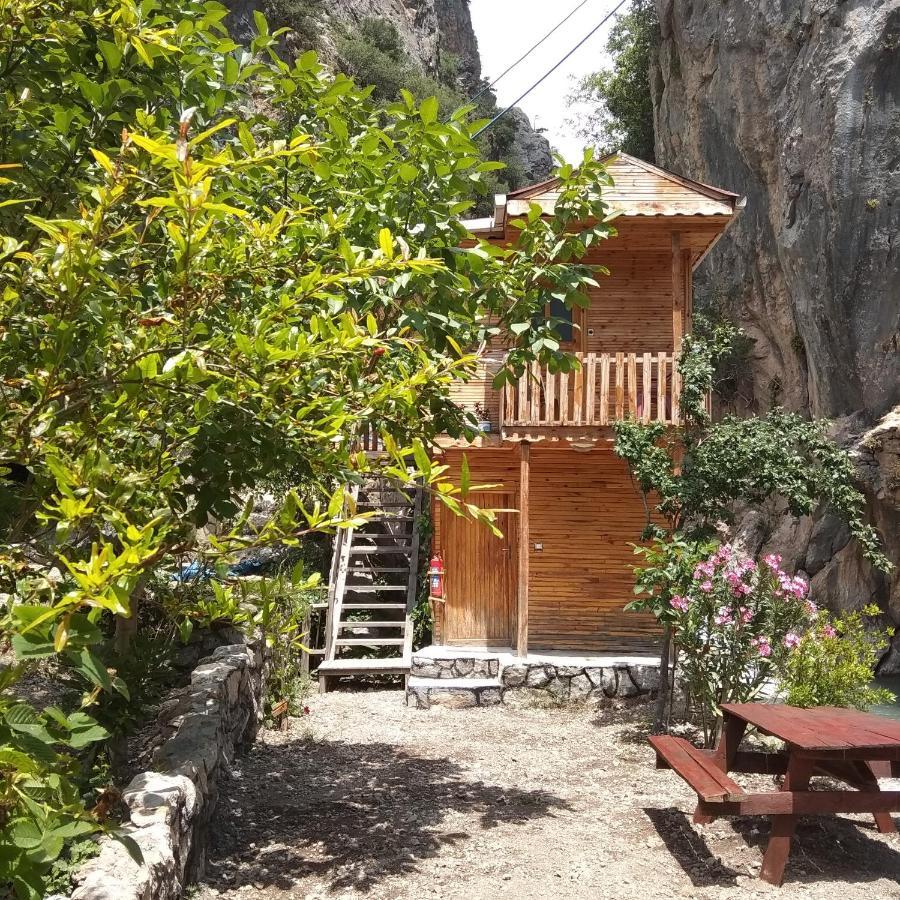 Hotel Kapuzbaşı Şelalesi Baştürk dinlenme tesisleri Büyükçakır Exterior foto