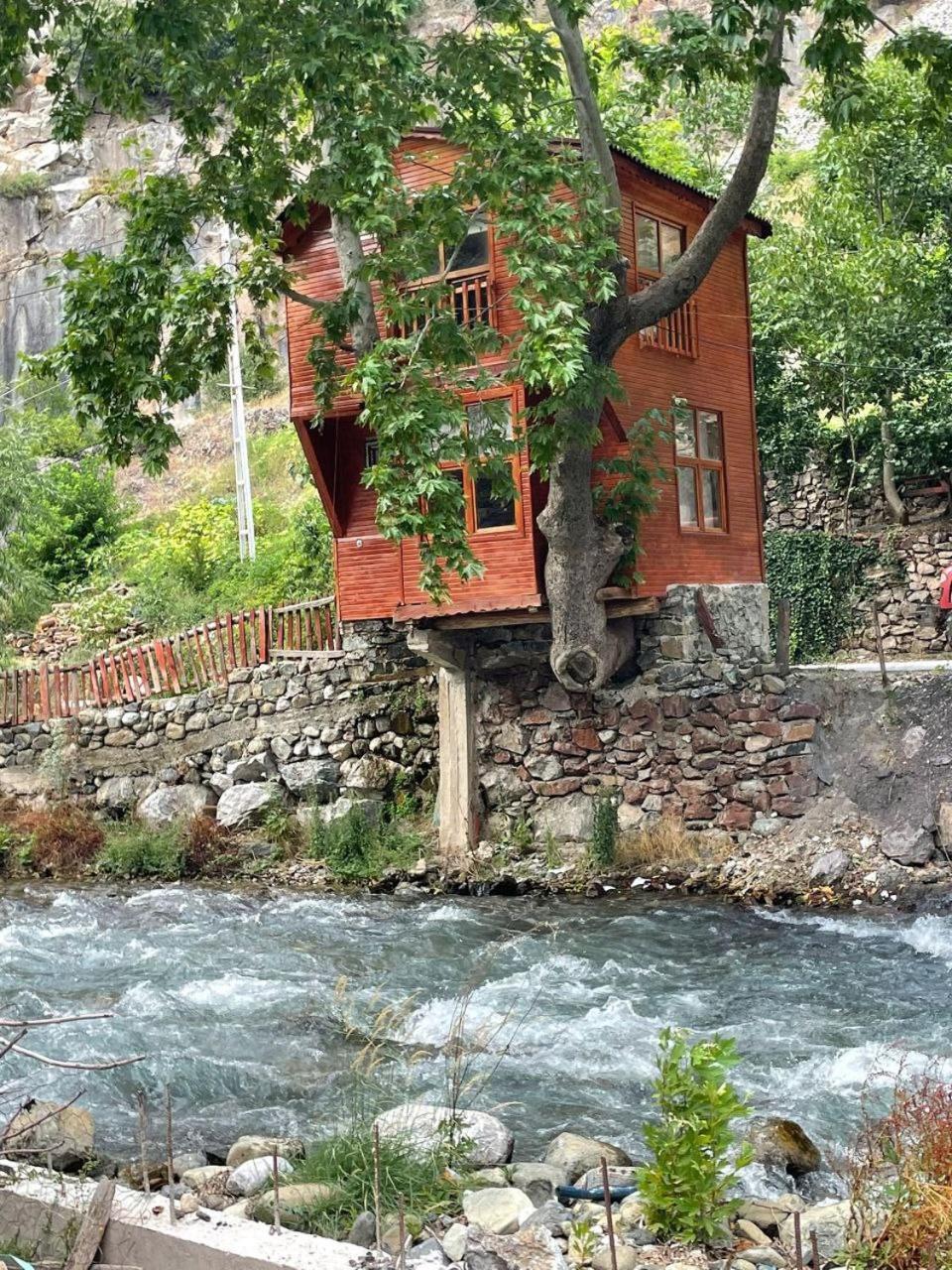 Hotel Kapuzbaşı Şelalesi Baştürk dinlenme tesisleri Büyükçakır Exterior foto